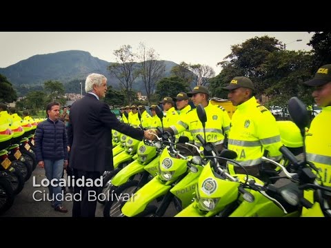 Peñalosa entregó nuevas motos para reforzar seguridad en San Cristóbal y Ciudad Bolívar