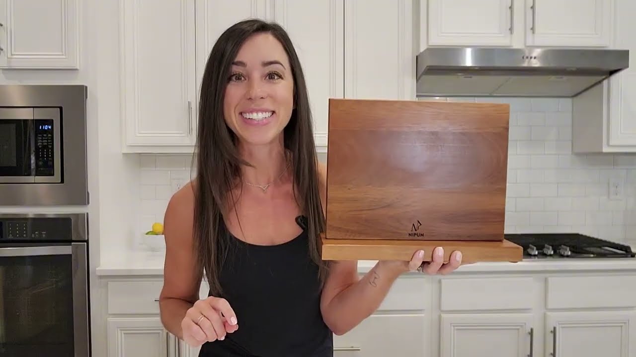 UGC Example Knife Block 