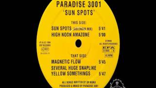 paradise 3001 - several huge snaplike yellow somethings