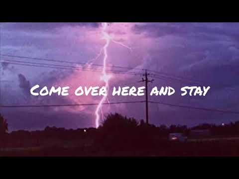 She Whispered- Samuel Marklee(lyrics)