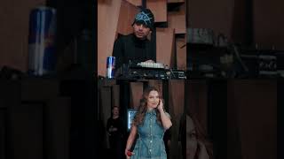 Hadise & Motive Küçük Bir Yol