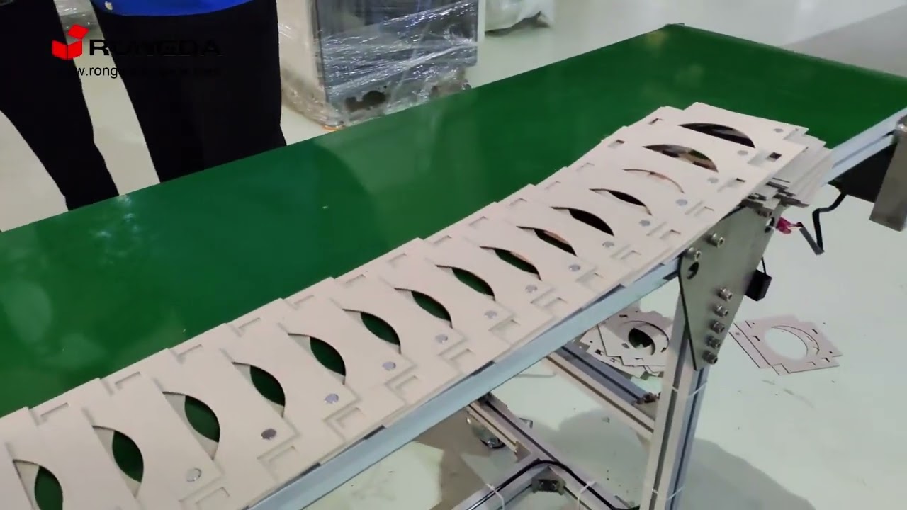 Magnet sticking Machine Automatic Magnet Placement Machine For Wine Box