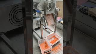 Fruit Crushing and Juicing Machine / Crushing juice machine, fruit crusher and juicer