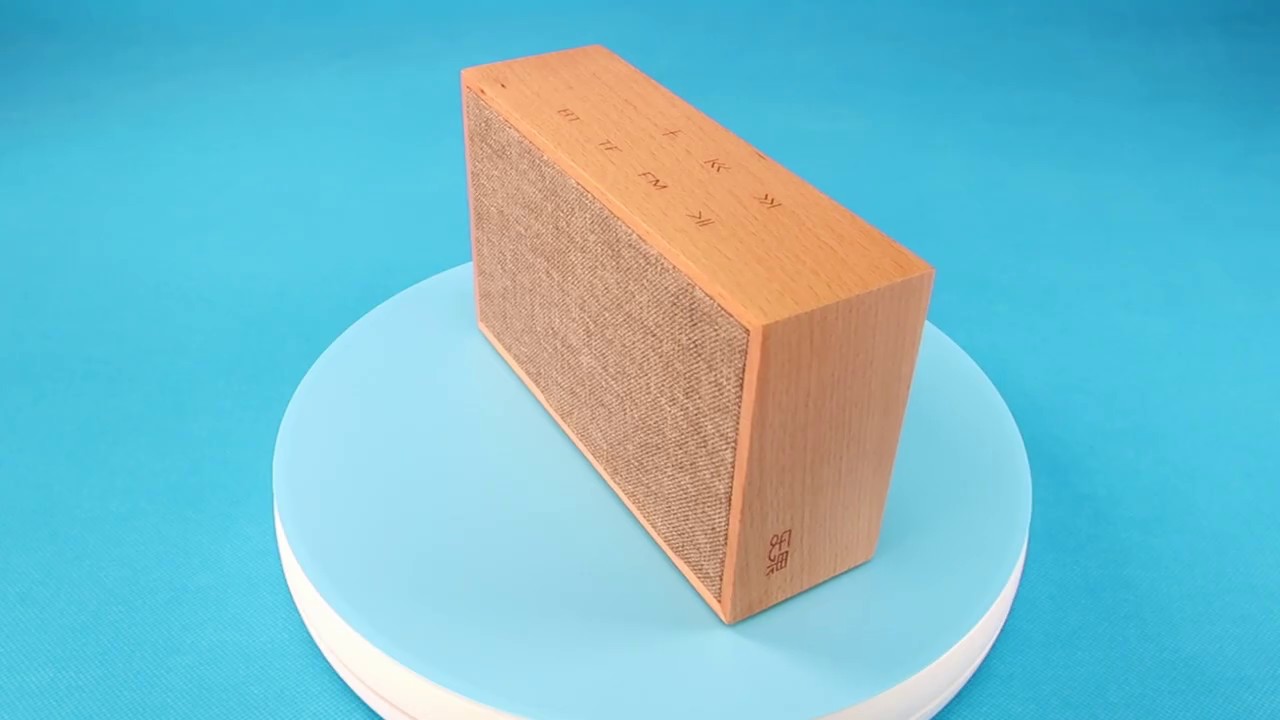 Bluetooth speaker made of real solid beech wood