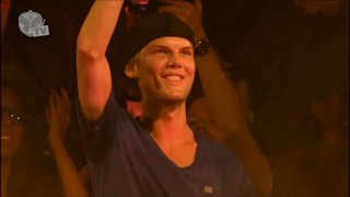 Avicii - Levels & Wake Me Up Live at Tomorrowland 2013