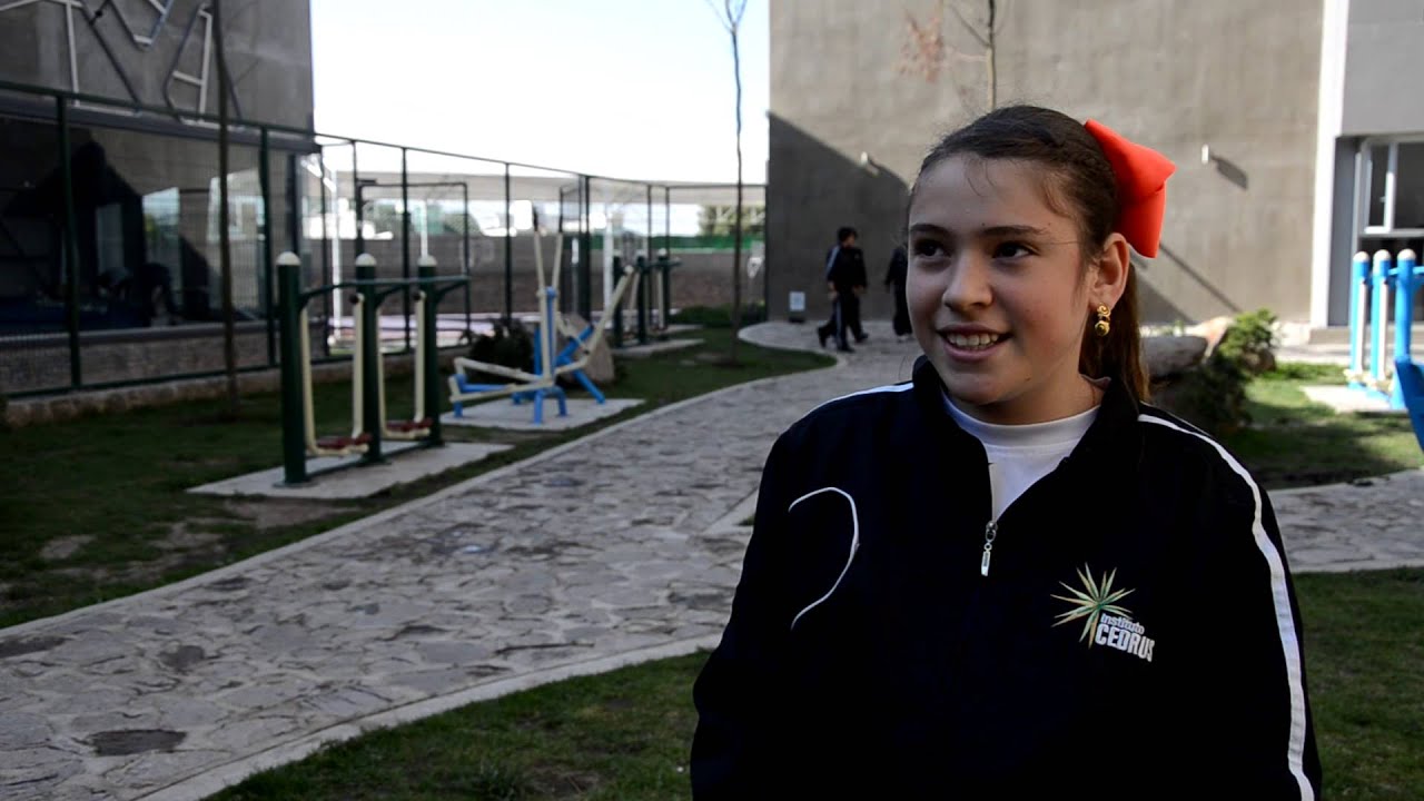 Testimonial niños Cedrus