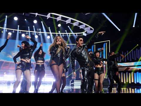 J Kbello y Nia imitan a Bruno Mars y Beyoncé - Tu Cara Me Suena