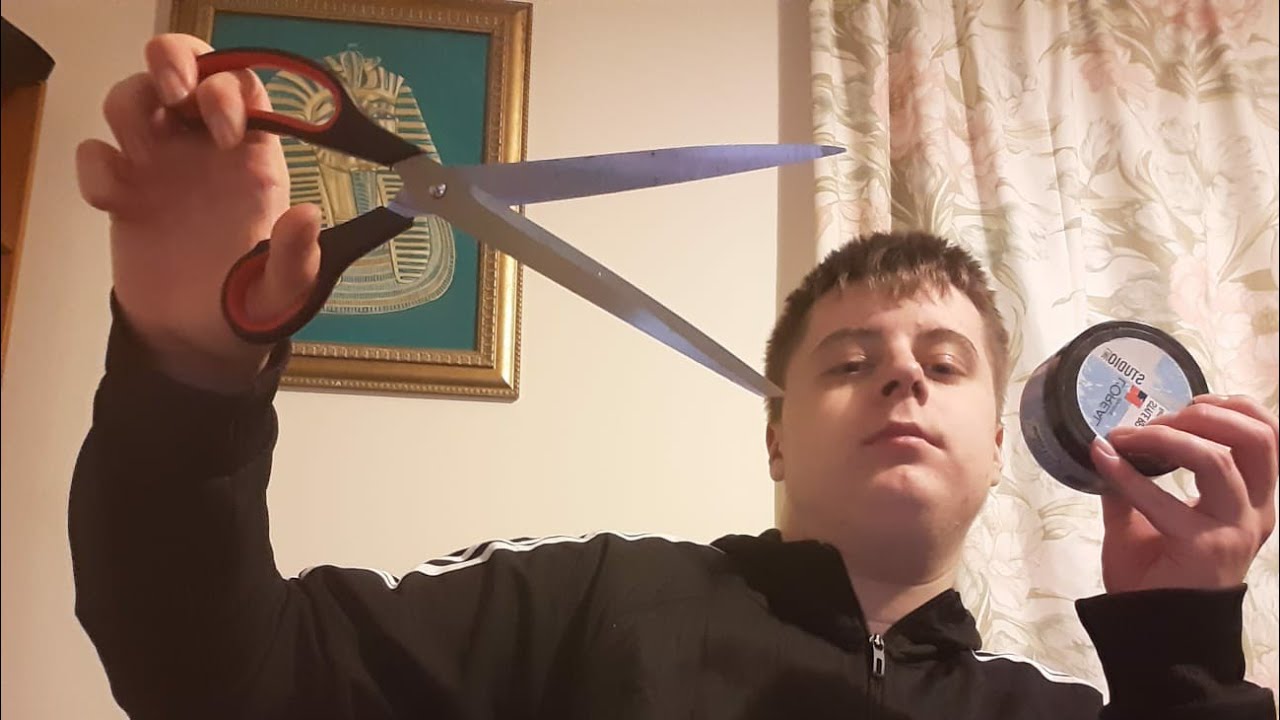 Asmr Fast and Aggressive Haircut (For maximum Tingles)