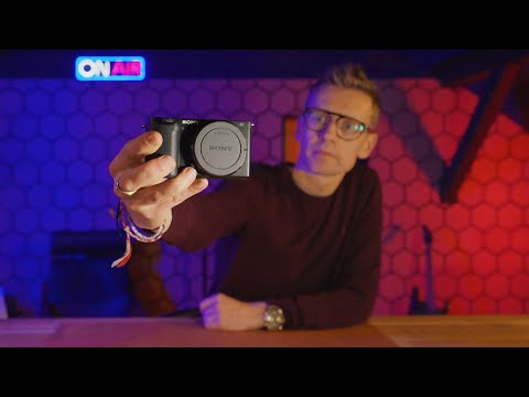 levný parťák k mobilu | Sony ZV E10 | APS-C senzor | 18-300mm objektiv | dává smysl v 2026?