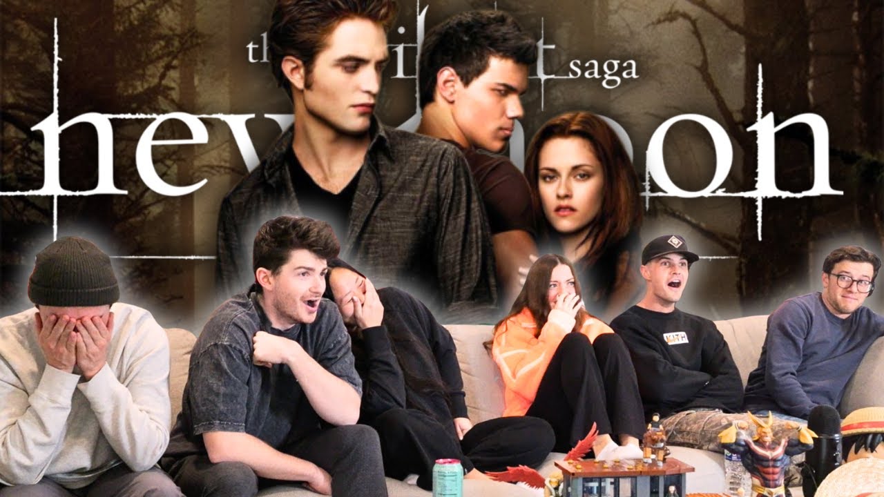 Girls Show Guys *TWILIGHT NEW MOON* For The First Time | FIRST TIME REACTION