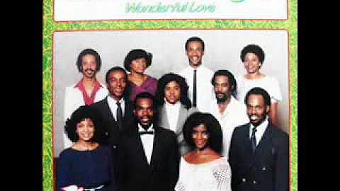 Fannie Clark Singers "Wonderful Love"