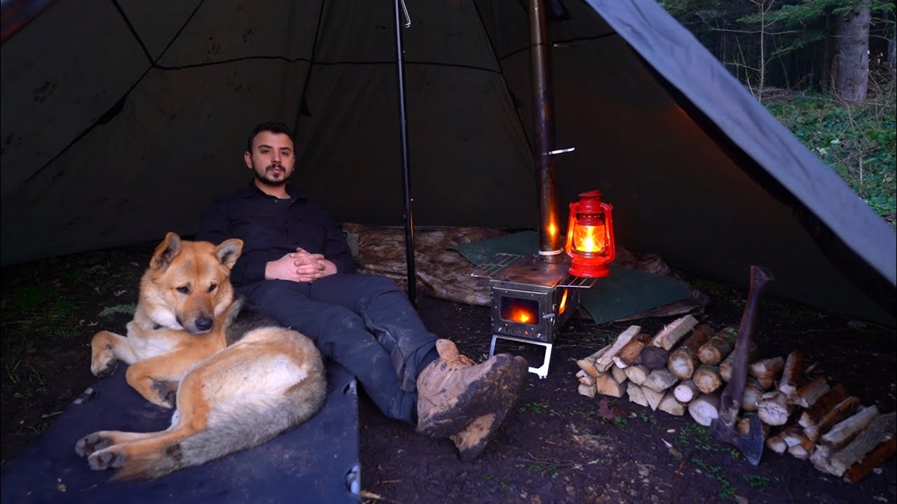 Шакалы пришли ночью! Тёплый кемпинг в палатке с моей собакой