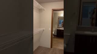 2x2 | 1027sf