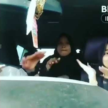 Tante sagek