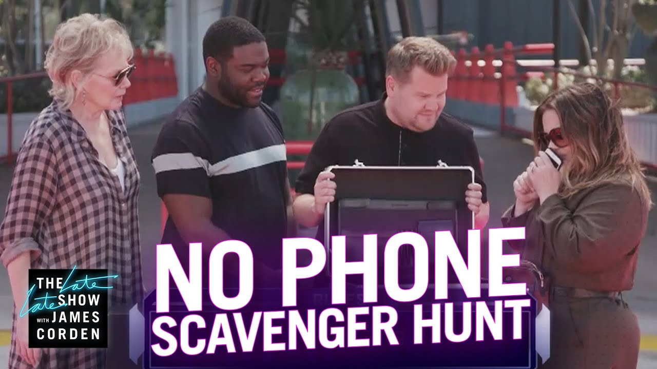 No Phones Scavenger Hunt w/ Melissa McCarthy, Jean Smart & Sam Richardson