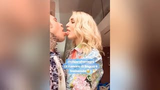 FEDEZ CHIARA TONY EFFE WAYNE PYREX ALICE PAGANI ENZO DONG ALLA SFILATA DI VERSACE DELLA MFW 2019