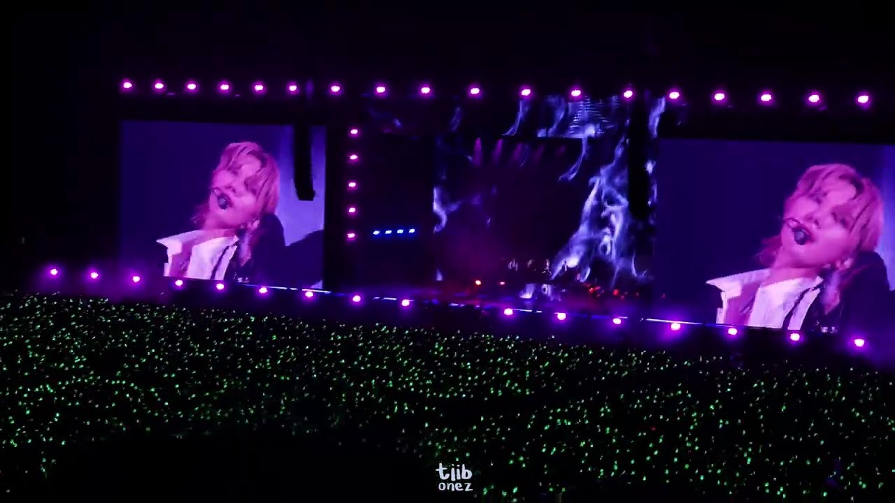 **beware of screaming noise** 230909 WayV - Love Talk (English version) @ NCT NATION in Osaka