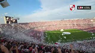 RECIBIMIENTO COMPLETO - VOLVIERON LOS PAPELITOS - RIVER 0-1 BOCA
