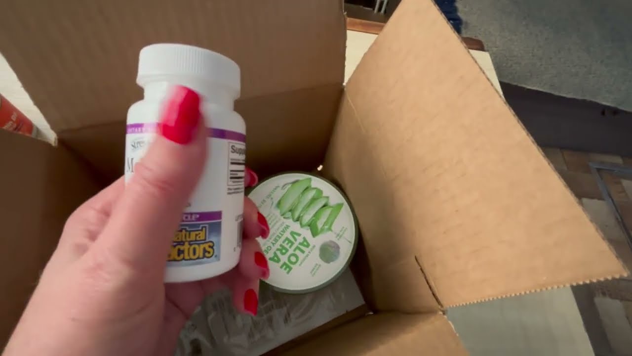 Приболел,малыш 😌 Распаковка посылки с  IHERB.Заказала всё нужное.