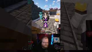 T2x2 и безумный SVINLAND #t2x2 #t2x2twitch #мемы #core #майнкрафт #майнкрафтприколы #твич #svinland