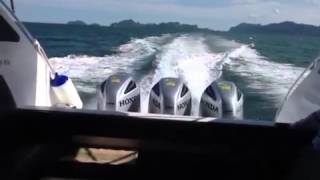 HUA HIN SEA DISCOVERY SPEEDBOAT THAILAND Honda Marine BF250 4-stroke engine.