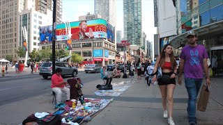 Walking in Downtown Toronto | Yonge-Dundas Square, Summer 2023・4K