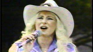 Video thumbnail of "The Kendalls - Jamboree in the Hills 1982"