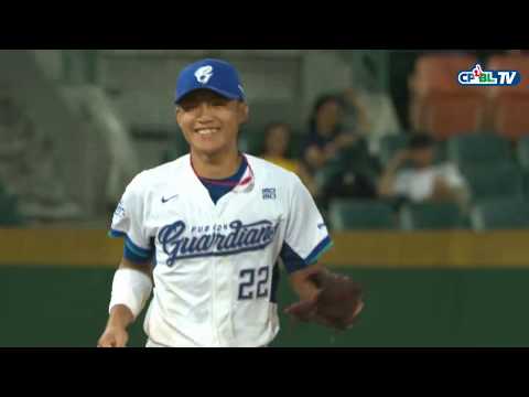 08/01 兄弟 vs 富邦 四局上，游霆崴持續壓制，連續兩個半局演出三上三下