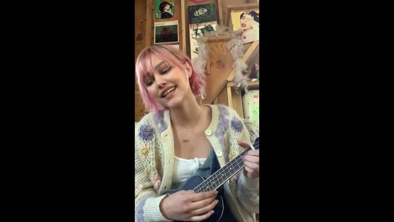 Grace VanderWaal In The Moment (Unreleased) YouTube