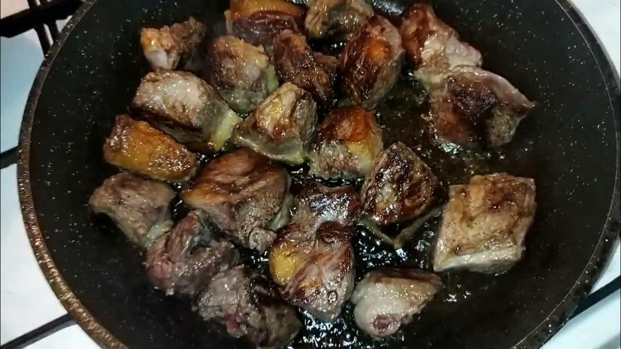 Жарим мясо яка. - YouTube