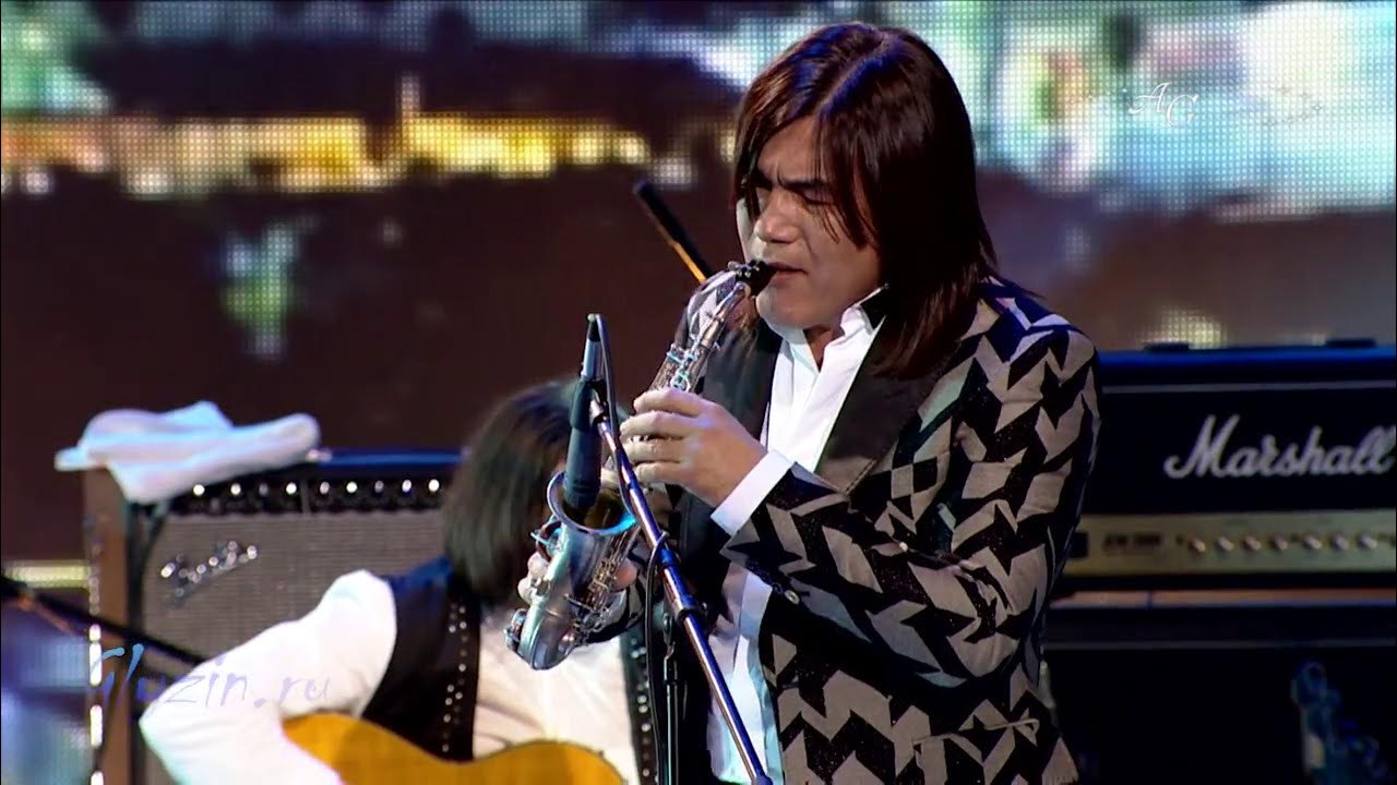 Ылғал лесбиянка сүйіспеншіліктері