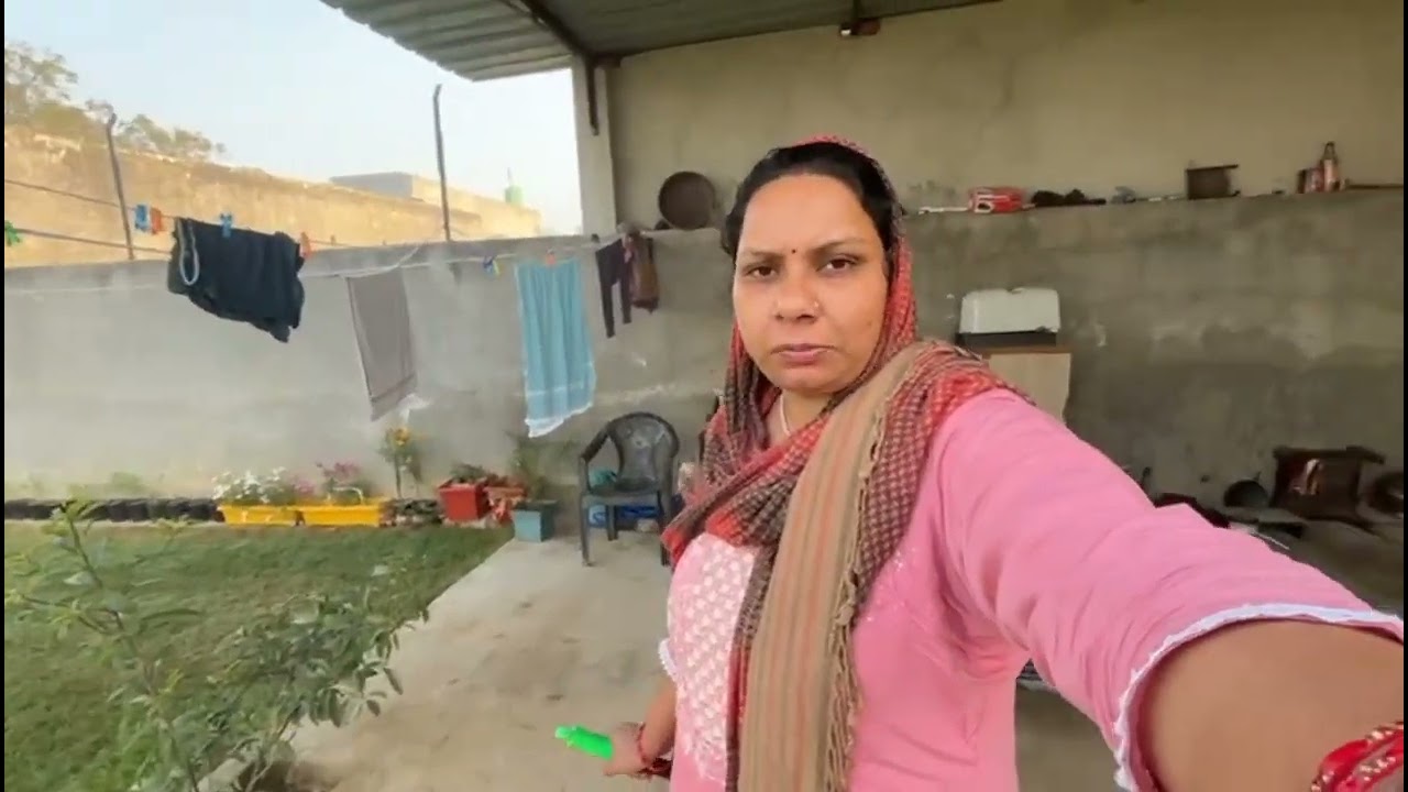 Jod tod ke krna padta hai makhan ka intzaam 😋