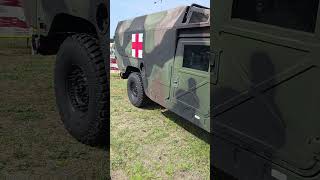 HUMMER H1 / HUMVEE MedEvac The Classic Car Show ADAC Berlin #military #classiccars #militaryhistory