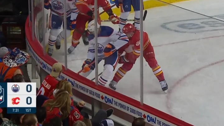 Jesse Puljujarvi Elbows Elias Lindholm In The Face