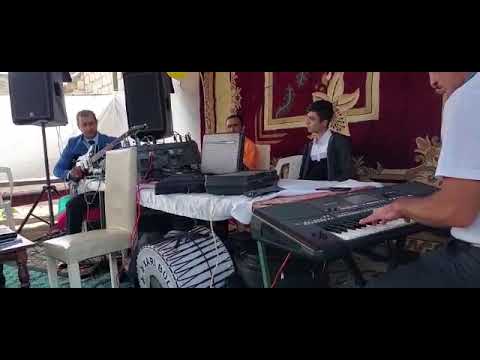 Firdovsi Memmedli gitara samavarin xekesi teze kend toyu