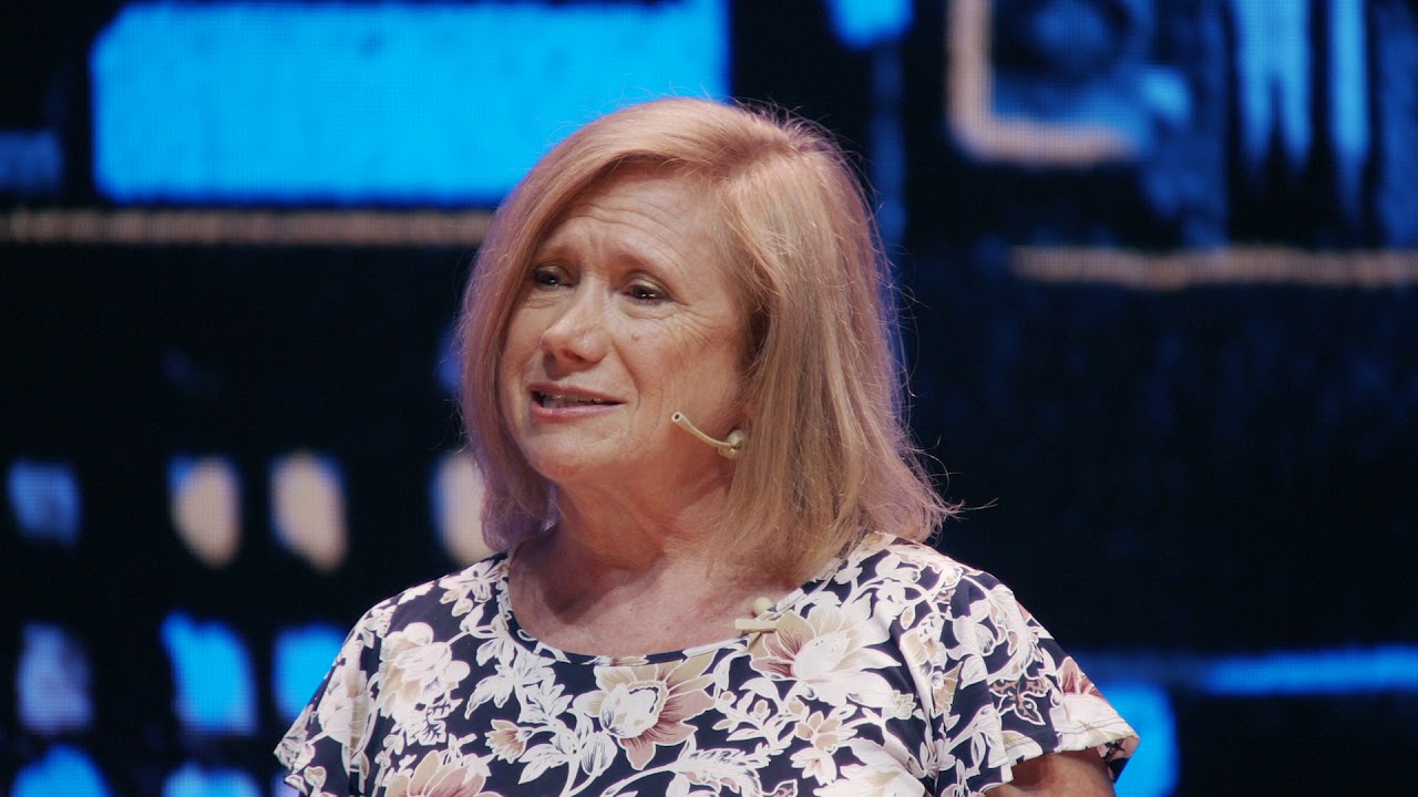 Acompañar el final de la vida | Laura Aresca | TEDxRiodelaPlata