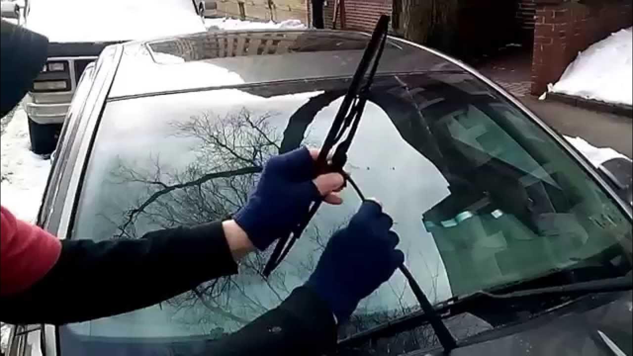 How to replace Nissan Maxima wiper blades - YouTube
