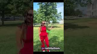 Washington D.C. Walking Tour Exposes the Swamp