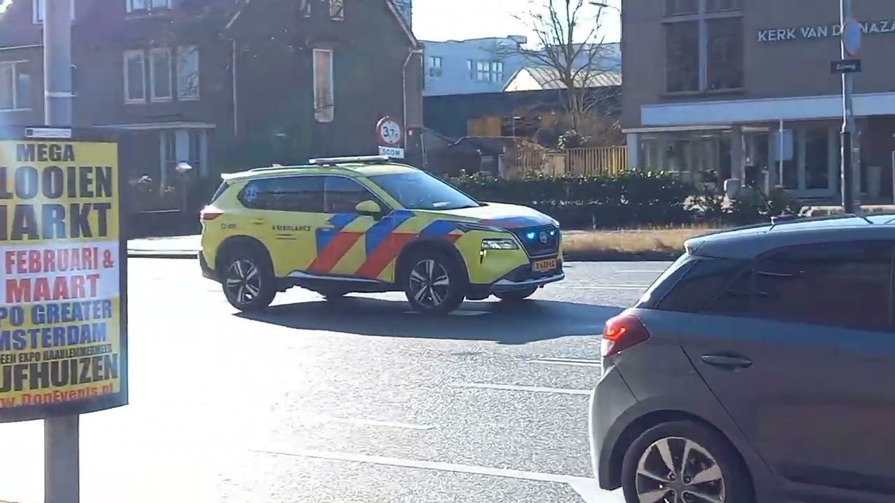 #Grip1 (Zeer gr. BR) BR woning (flat) Redenburgsingel #Hoofddorp Hulpdiensen met spoed onderweg 