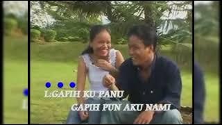 Susah Senang Adih Bisamah (Karaoke)