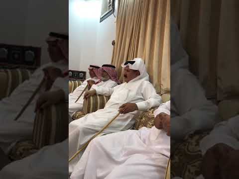 الشاعر مبدع قصيدة في أهل الرياض هههه