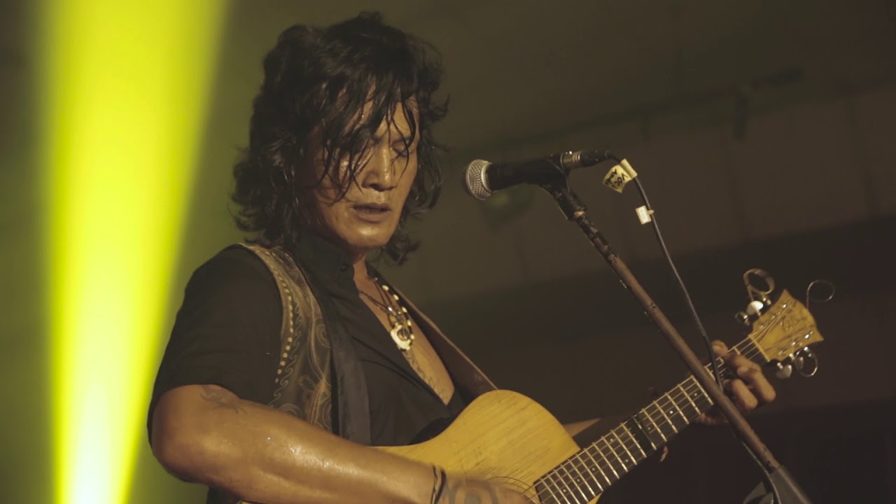 Anda Perdana - Tanda Tanya (Konser Satu Decade "In Medio")