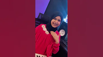 بارك الله لكما وبارك عليكما ريتال أحمد 