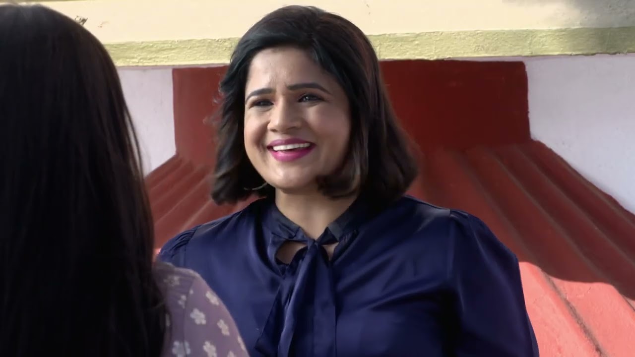 Aggabai Sunbai - Ep 50 - Girish Oak - Marathi Tv Serial - Zee5 Marathi Classics