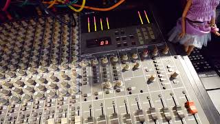A Classic Roland Setup (TR-606 with TT-303)