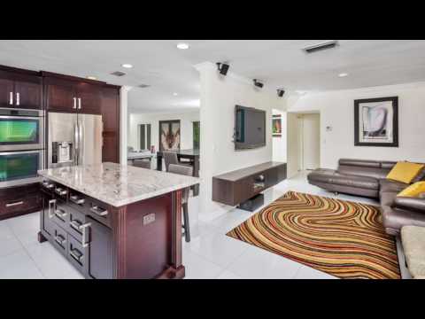 6930 Maple Ter, Miami Lakes, FL home video tour
