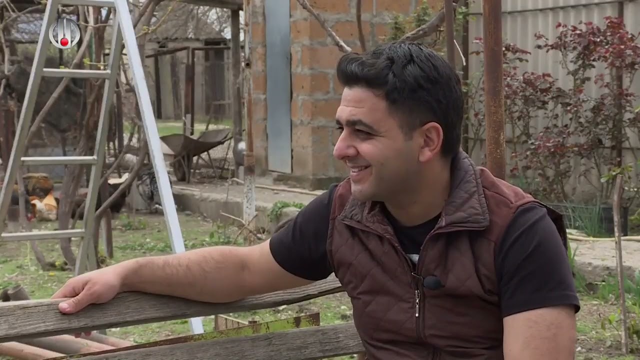 ՄԵՆՔ ԵՆՔ, ՄԵՐ ՍԱՐԵՐԸ   ԵՐՎԱՆԴԱՇԱՏ   MENQ ENQ, MER SARER@    ERVANDASHAT