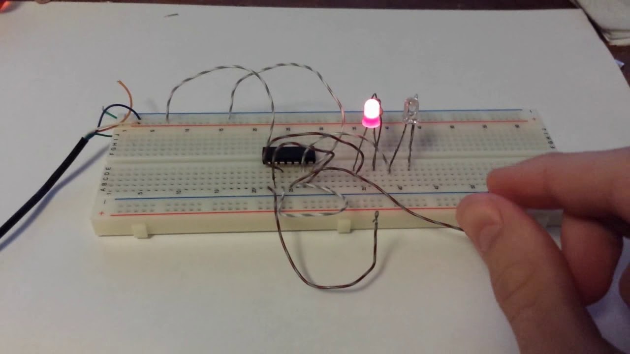 Computer memory circuit - YouTube