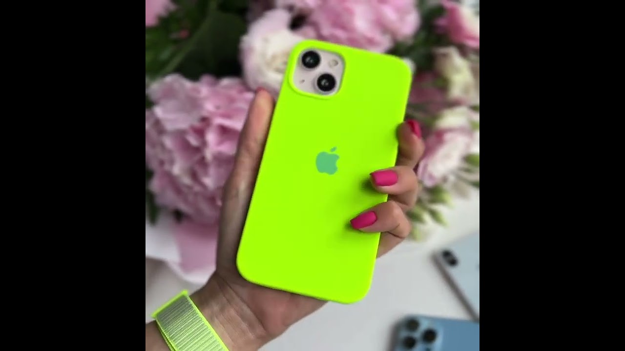 IPHONE LIQUID SILICONE CASE COVER NEON GREEN