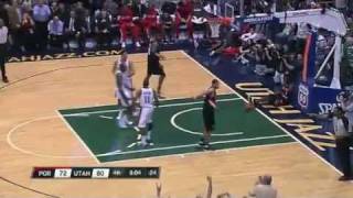Jeremy Evans RIDICULOUS dunk on Gerald Wallace (Dec 21, 2011)